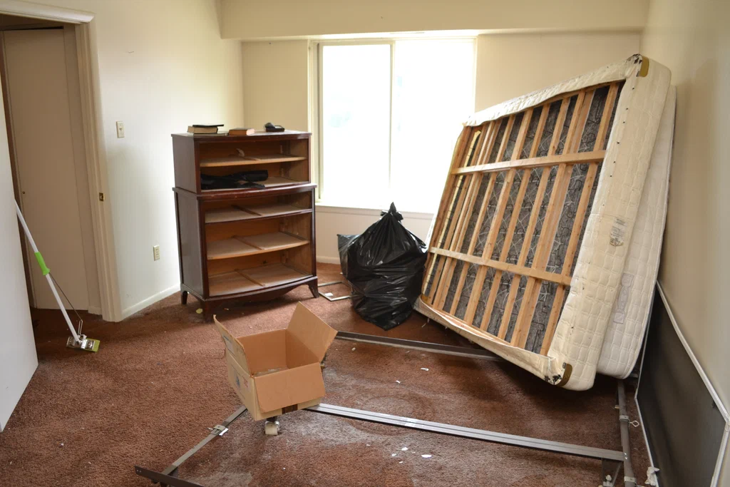 Affordable Apartment Cleanouts Services